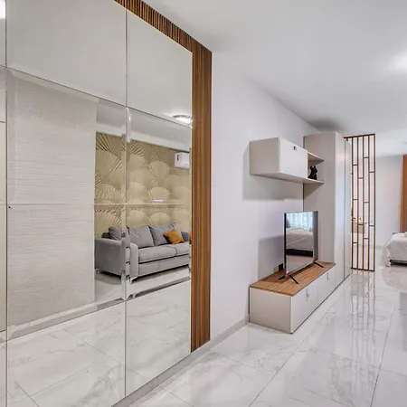 Cosy Saint Julians * Saint Julian's